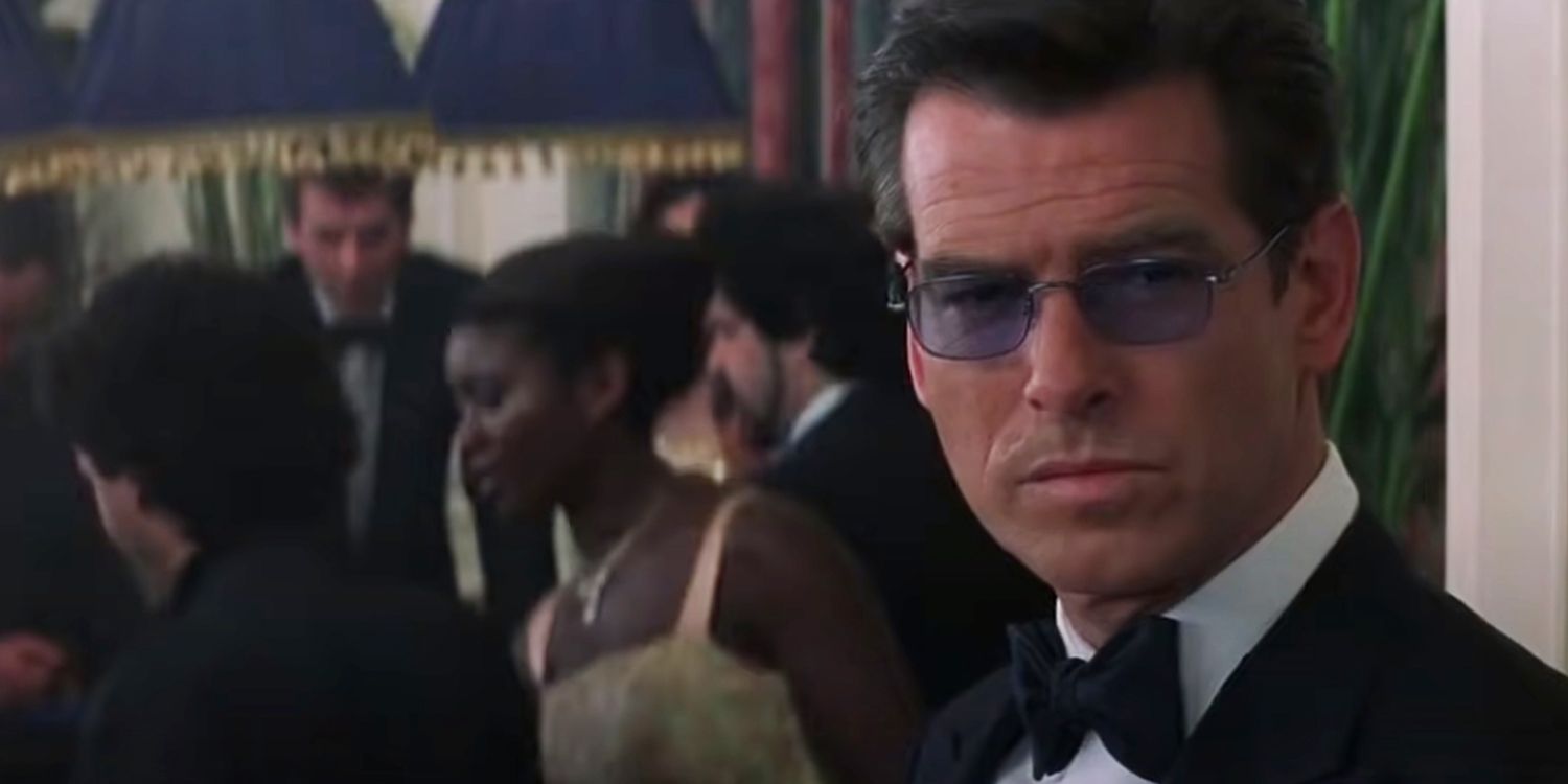Pierce Brosnan as James Bond wearing X-ray glasses in The World Is Not Enough.