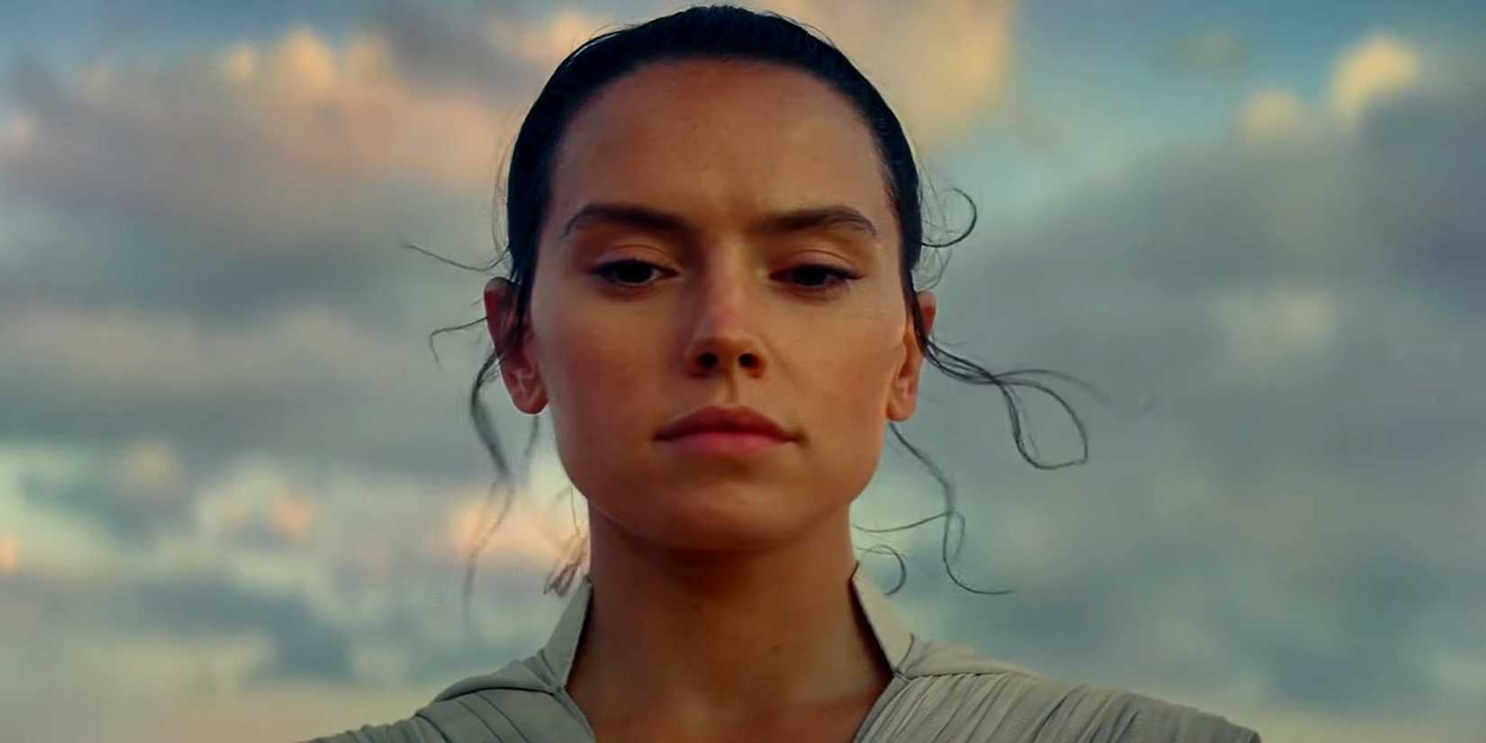Daisy Ridley's Rey Is No Longer Just Luke Skywalker's Star Wars ...