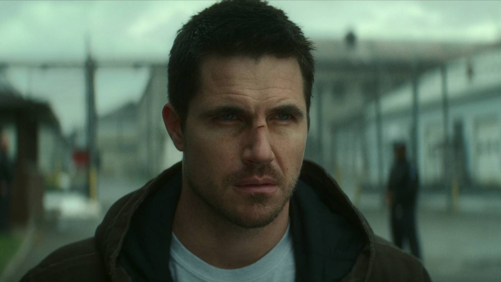 Code 8: Part II Review - Stephen & Robbie Amell Shine In Sci-Fi Sequel ...