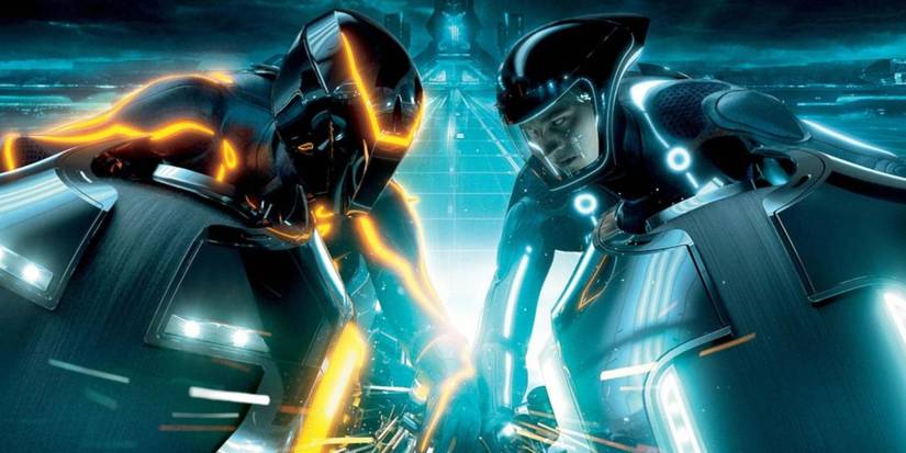 Sam (Garrett Hedlund) races a Program on a light cycle in Tron Legacy