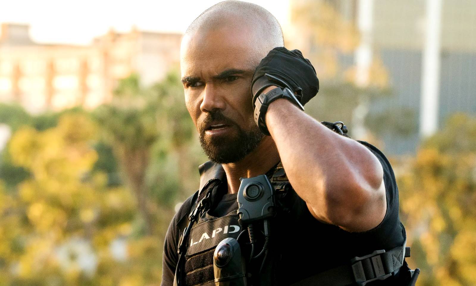 A 20-Squad Sacrifice Is Sony's Best Shot At Justifying Hondo's Confusing  Story In S.W.A.T. Exiles