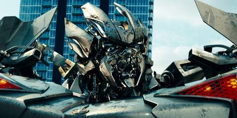 Sideswipe looking at someone in Transformers Revenge of the Fallen.