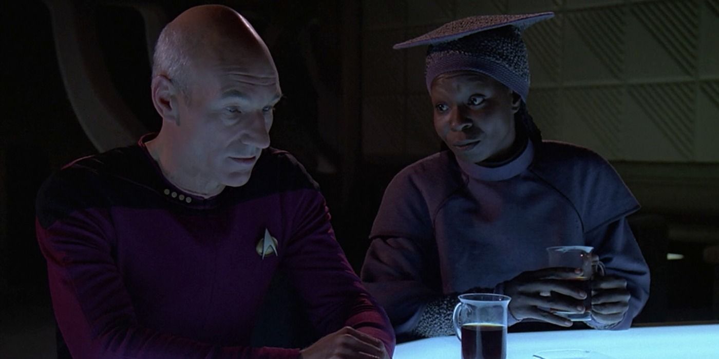 Star Trek Still Needs To Explain Why Q Fears Guinan