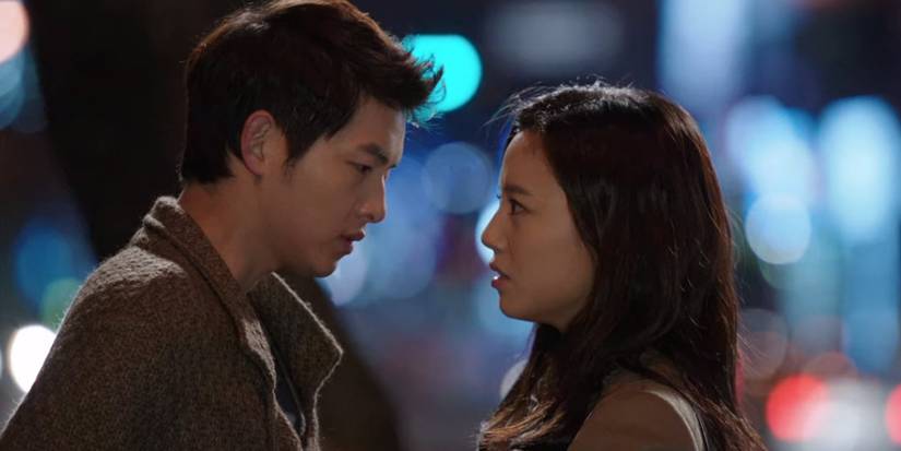 Kang Maru stares at Seo Eun-gi, in The Innocent Man