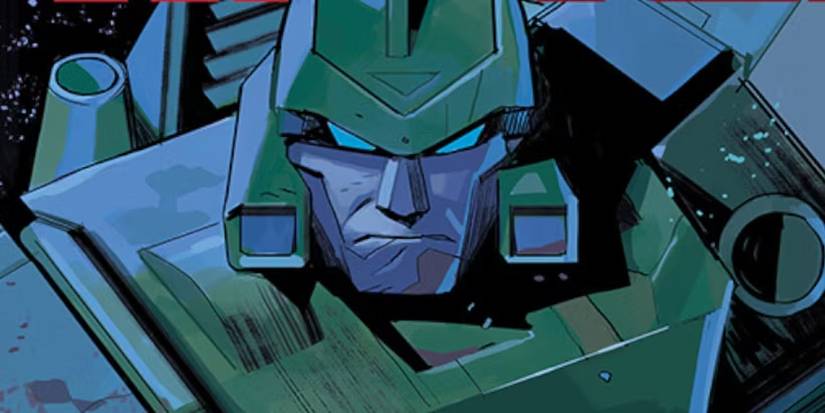  close up of Transformers' Springer, from the cover of Void Rivals #9