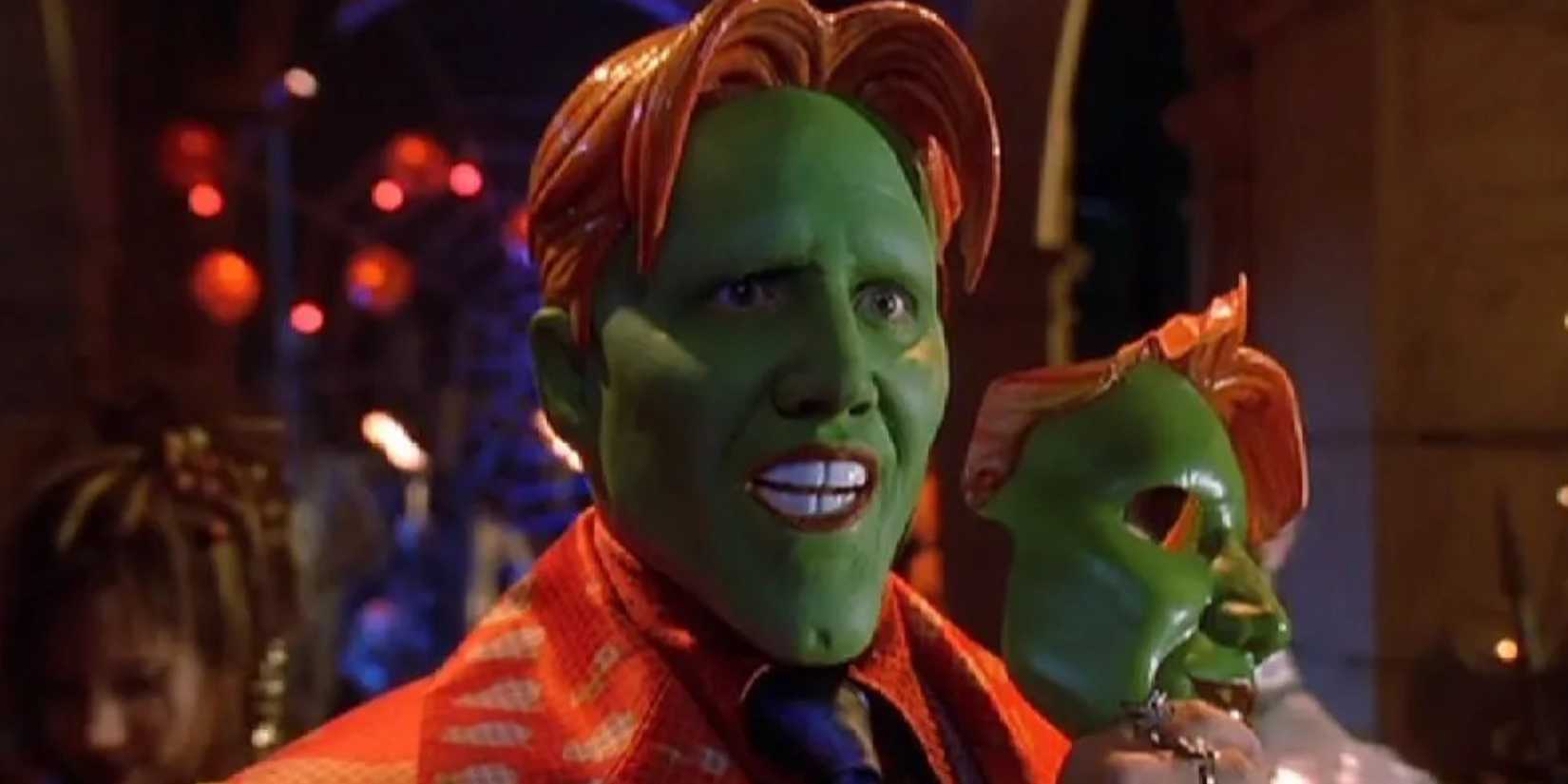 Jamie Kennedy as the Mask holding a mask in Son of the Mask