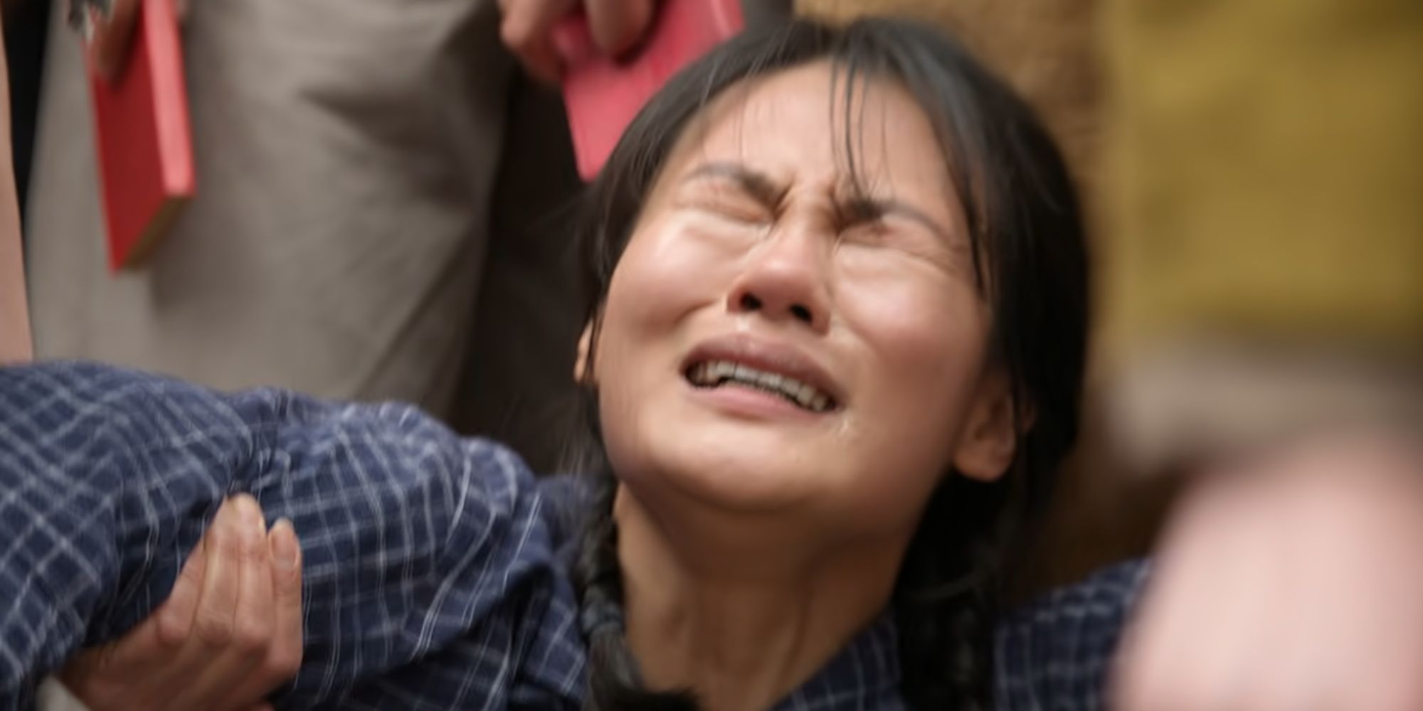 Ye Wenjie crying in 3 Body Problem