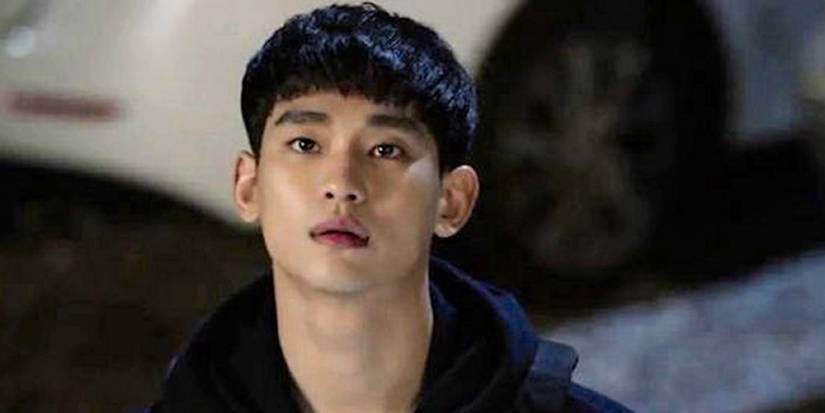 Kim Soo-hyun with a blank expression in The Producers.