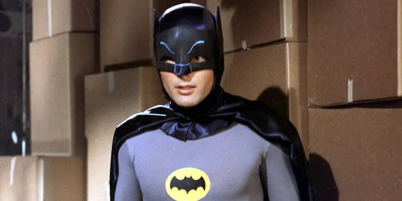 Adam West como Batman na série dos anos 60