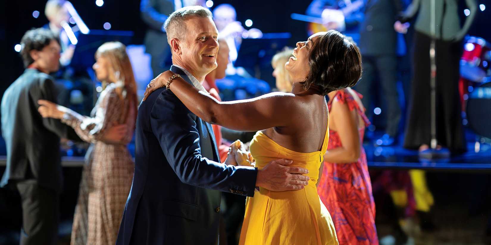 Bobby e Athena em 9-1-1