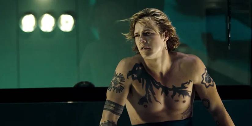 Luke Bracey as Johnny Utah in Point Break