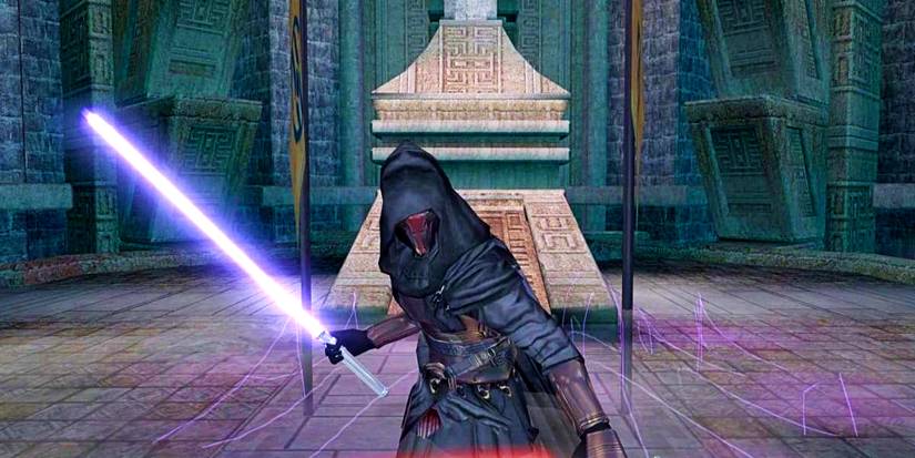 Darth Revan wearing Sith robes and holding a purple lightsaber in Star Wars: Knights of the Old Republic.