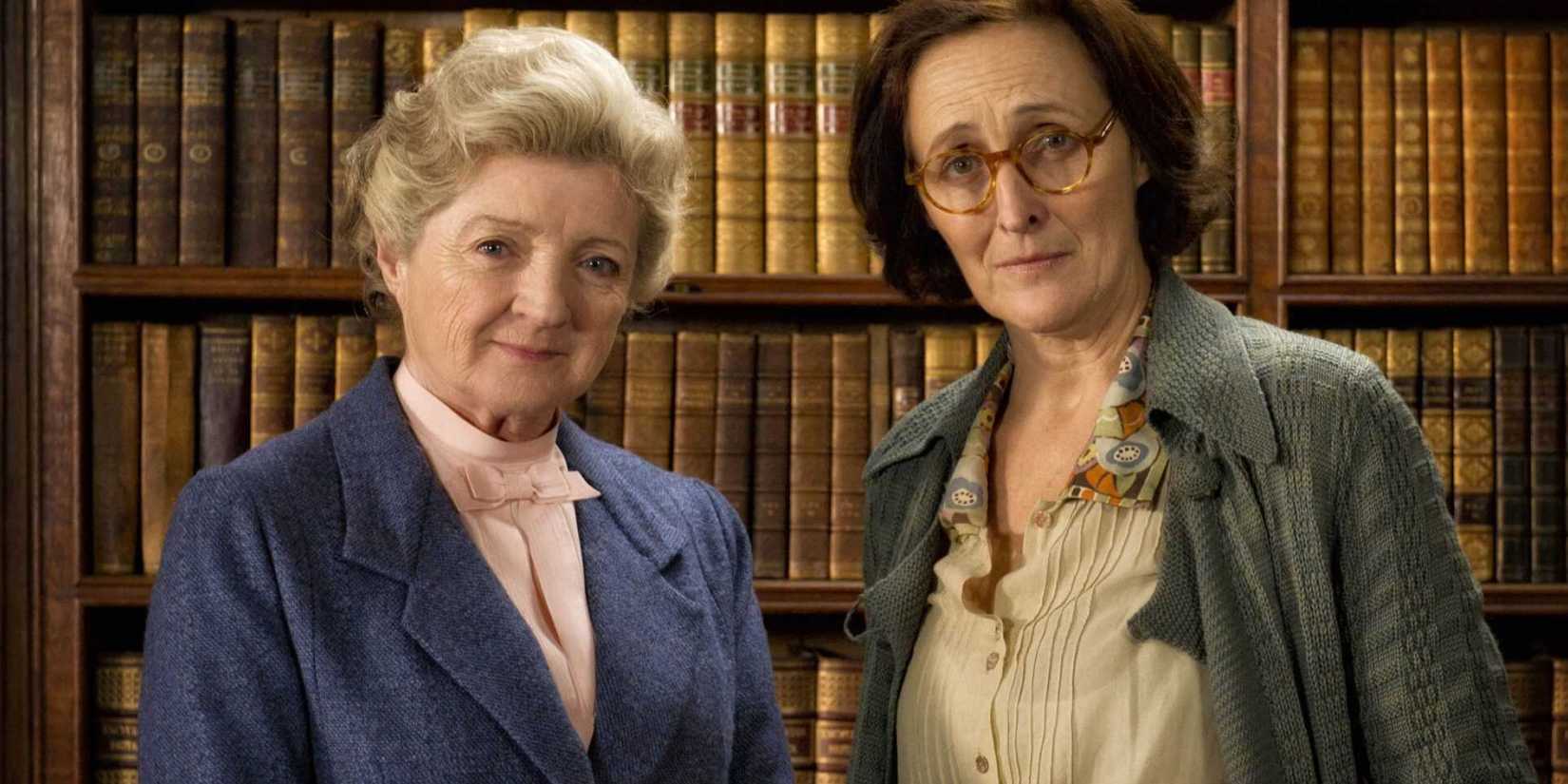Miss Marple (Julia McKenzie) stnading beside Heather Babcock (Caroline Quentin) Is Agatha Christie's Marple