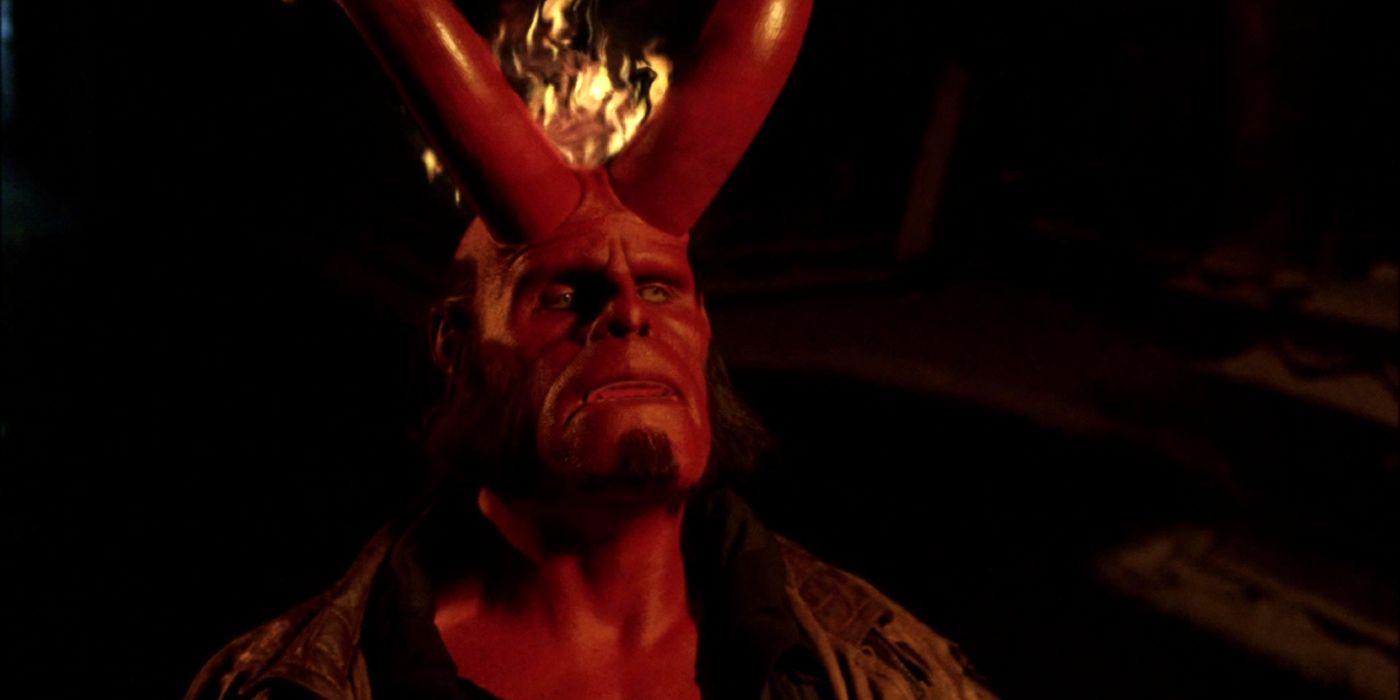 Ron Perlman as Hellboy with his full horns and flames in Hellboy (2004)