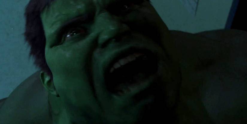 Eric Bana se transformando em Hulk