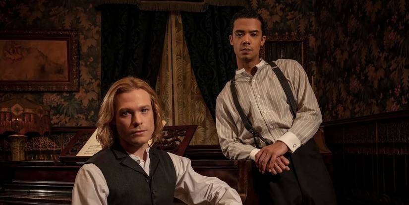  Jacob Anderson as Louis and Sam Reid as Lestat posing in Interview With A Vampire.