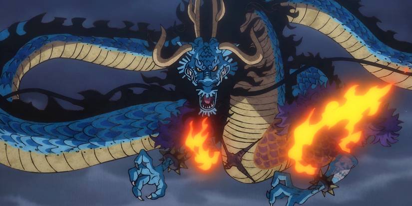 Kaido transforms into his Dragon Form at Onigashima and flies to Kuri in One Piece.