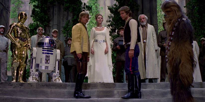 Princess Leia's Top 10 Star Wars Outfits Ranked