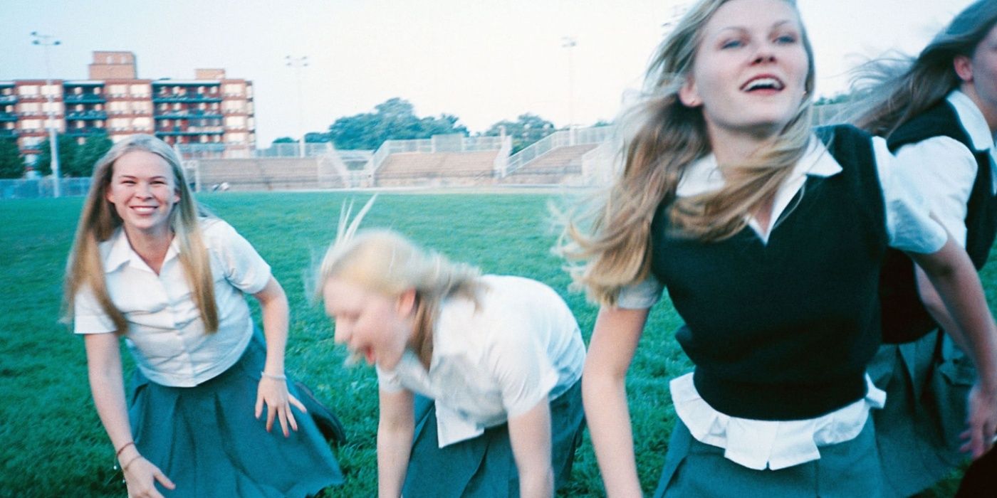 Why Did The Lisbon Sisters Kill Themselves? The Virgin Suicides Ending  Explained, image size:1400x700