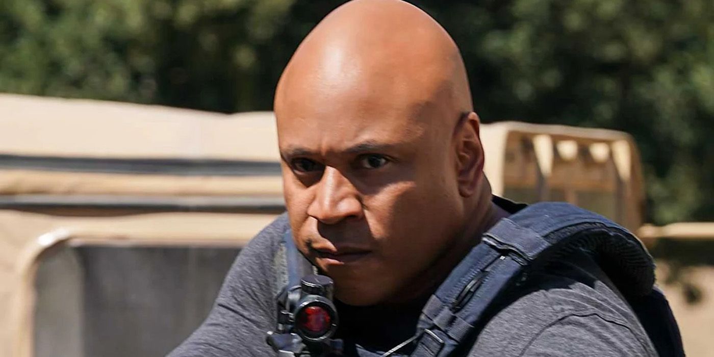 LL Cool J as Sam Hanna with a gun on NCIS Hawaii