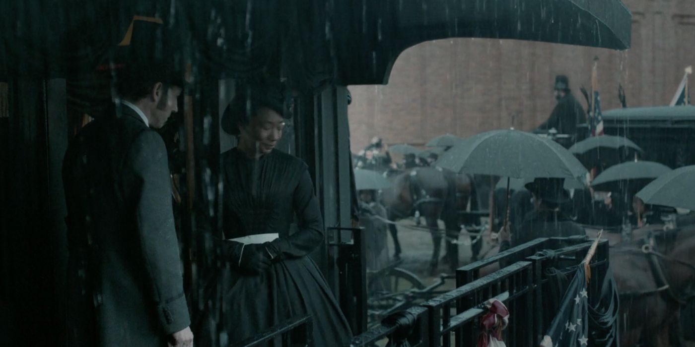 Elizabeth Keckley boards the Lincoln funeral train in Manhunt