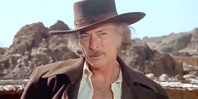 Um cowboy parecendo interessado em dar um passeio duro