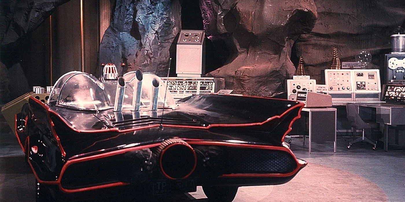 Все 9 версий Batcave Бэтмена в реальном времени, ранжированные по дизайну