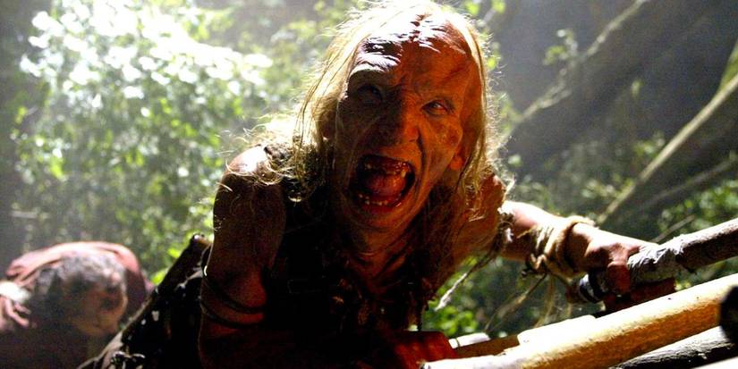 Three-Fingers snarling into the camera from Wrong Turn 2003