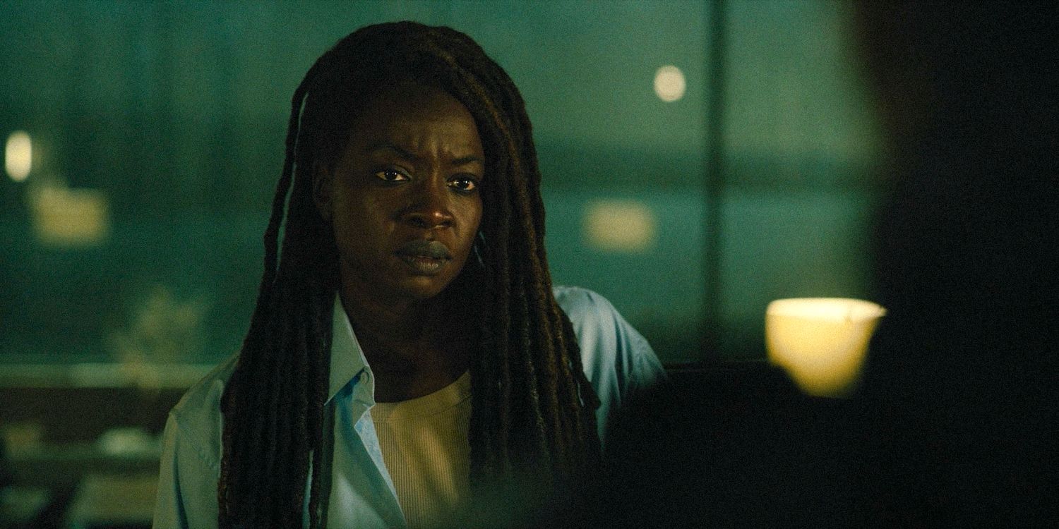 Michonne Hawthorne looking confused at rick grimes in the walking dead the ones who lived