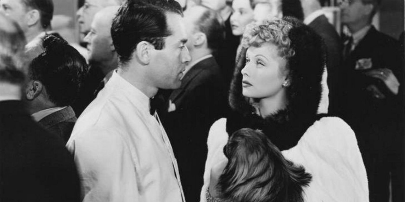 Gloria and Little Pinks staring at each other in The Big Street (1942)