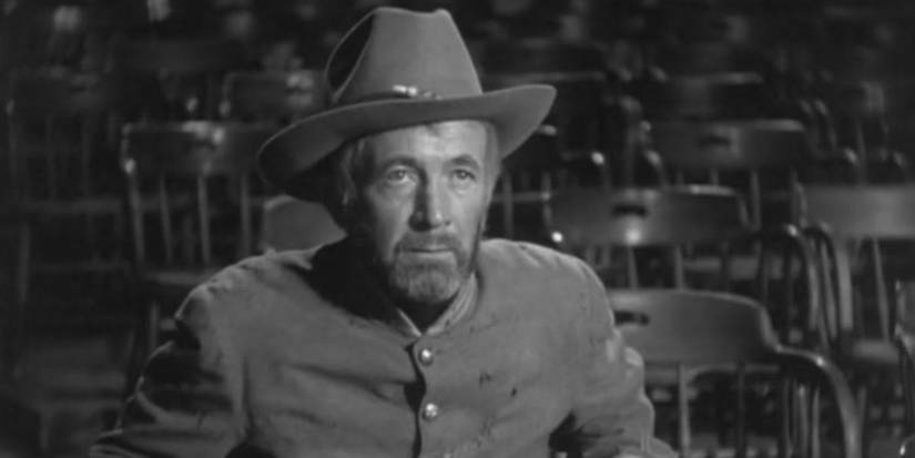 Walter Brennan in The Westerner (1940)