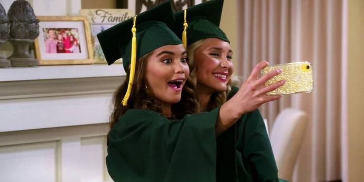Alexa & Katie Season 5: Is It Happening? Everything We Know Alexa & Katie Season 5: Is It Happening? Everything We Know