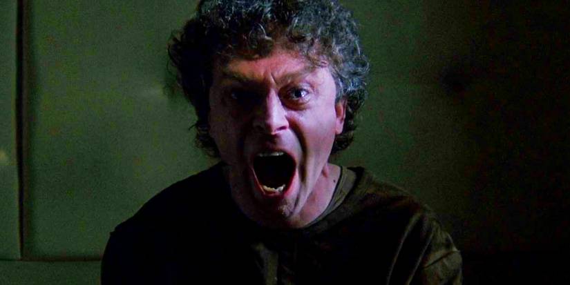 Brad Dourif gritando em The Exorcist III.