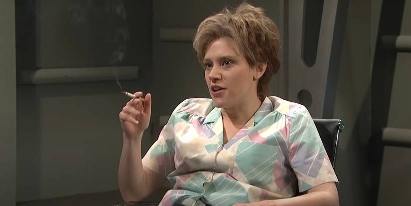 does kate mckinnon smoke cigarettes #stitch with @Jahelis I know this isnt marine science but a little fun fact about me is is my #1 crush and I could not just let this slide #snl #katemckinnon SNL Star Kate McKinnon Was