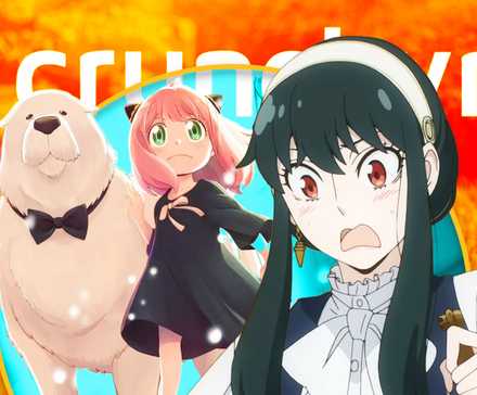 Аня, Бонд и Йор в Spy X Family Code: White с логотипом Crunchyroll на заднем плане