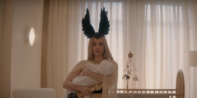Emma Roberts em Delicate