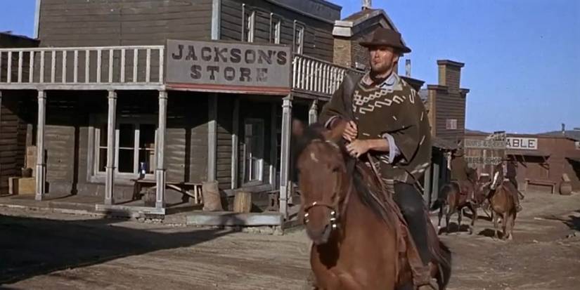 Clint Eastwood como O Homem Sem Nome em For a Few Dollars More