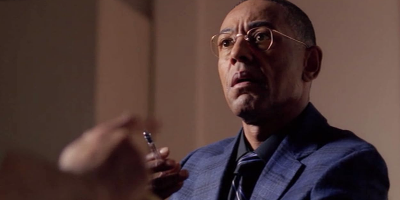Gus Fring (Giancarlo Esposito) prestes a morrer em Breaking Bad