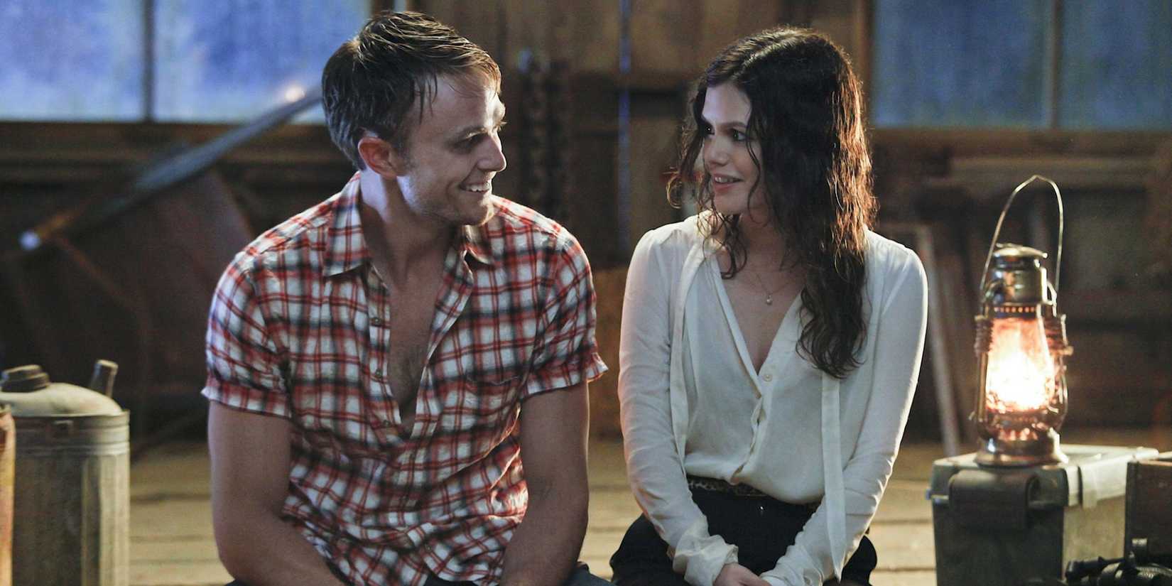 Rachel Bilson e Wilson Bethel em Hart of Dixie
