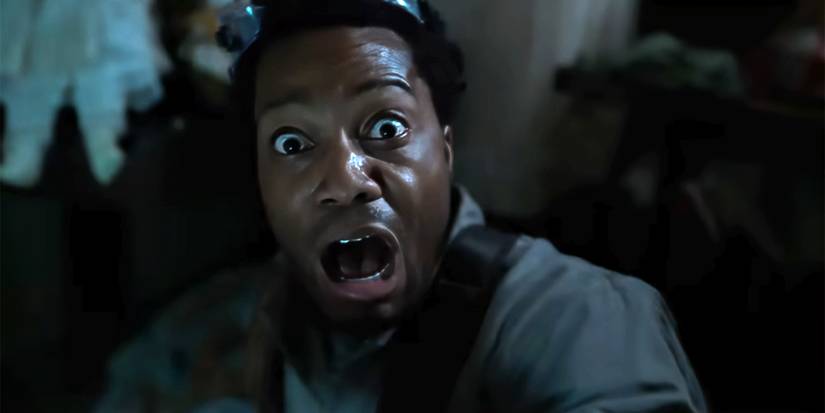 Джермейн Фоулер в роли Фрэнка, кричащего в фильме "Sting"