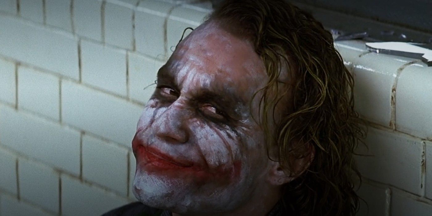 10 The Dark Knight Trilogy Scenes That Best Define Christopher Nolan's DC Movies