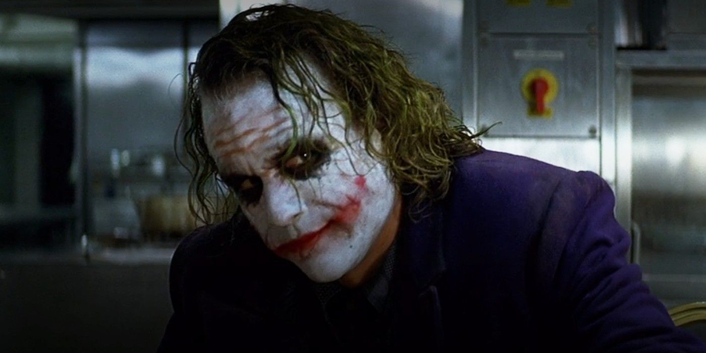 10 The Dark Knight Trilogy Scenes That Best Define Christopher Nolan's DC Movies