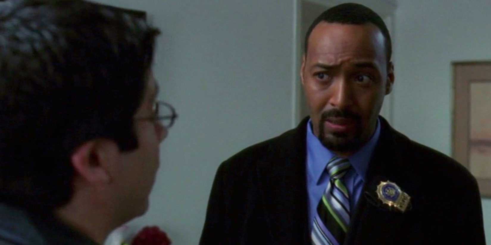 Jesse L Martin in Law and Order season 16 episode Invaders
