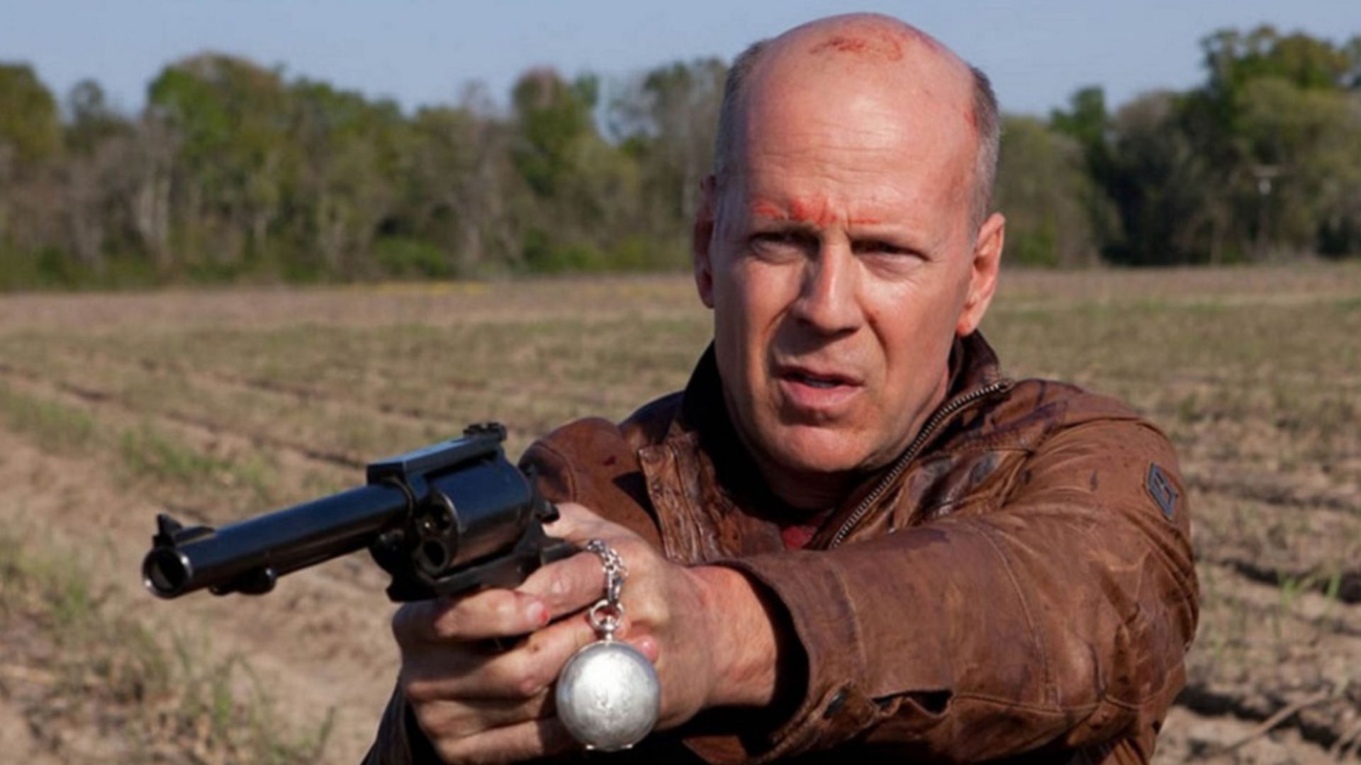 La película de ciencia ficción de Bruce Willis con un 93% de Rotten Tomatoes tenía la respuesta perfecta a todos los agujeros de la trama de viajes en el tiempo de Hollywood