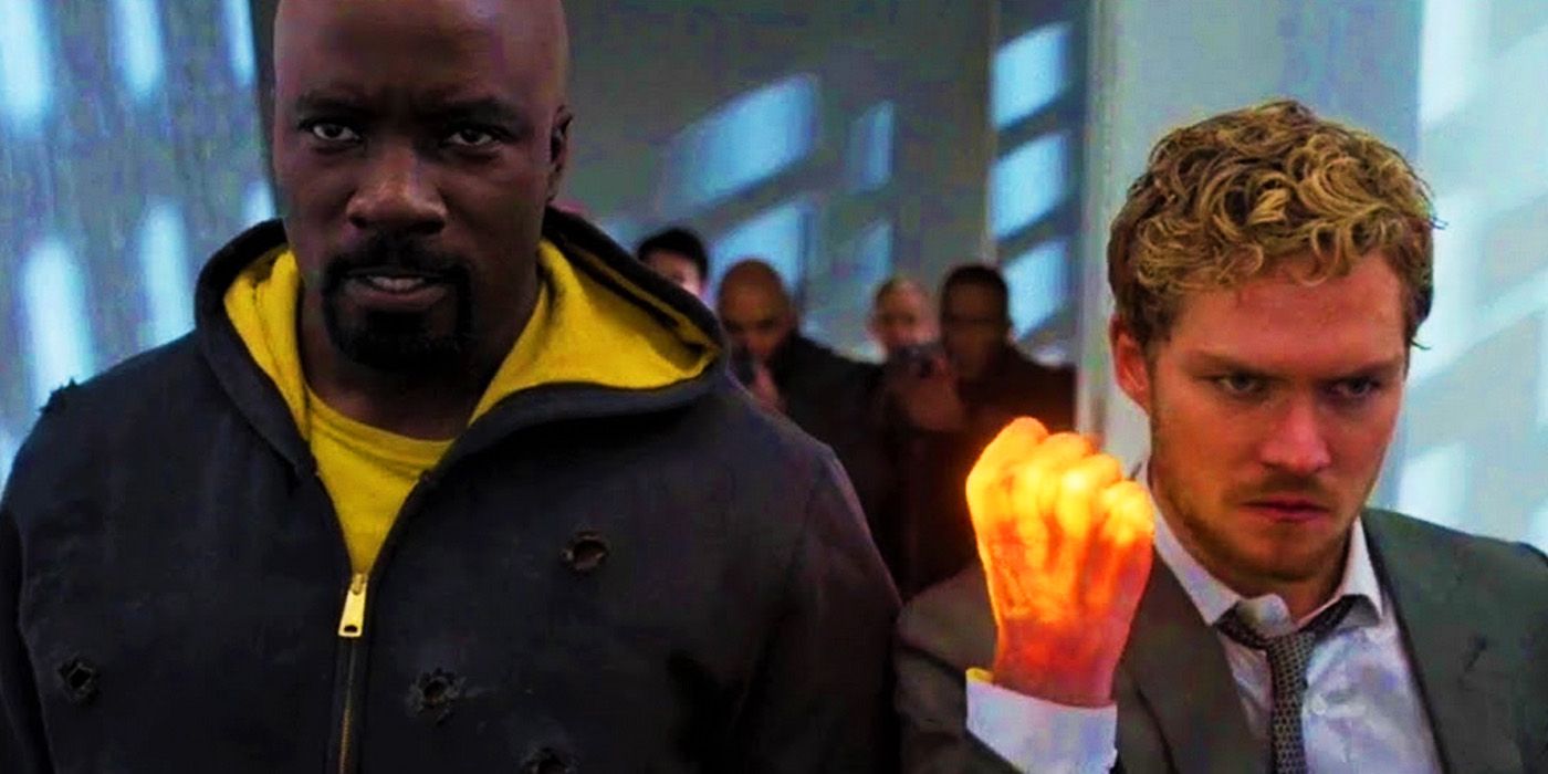 Luke Cage and Danny Rand's Iron Fist fighting together in The Defenders