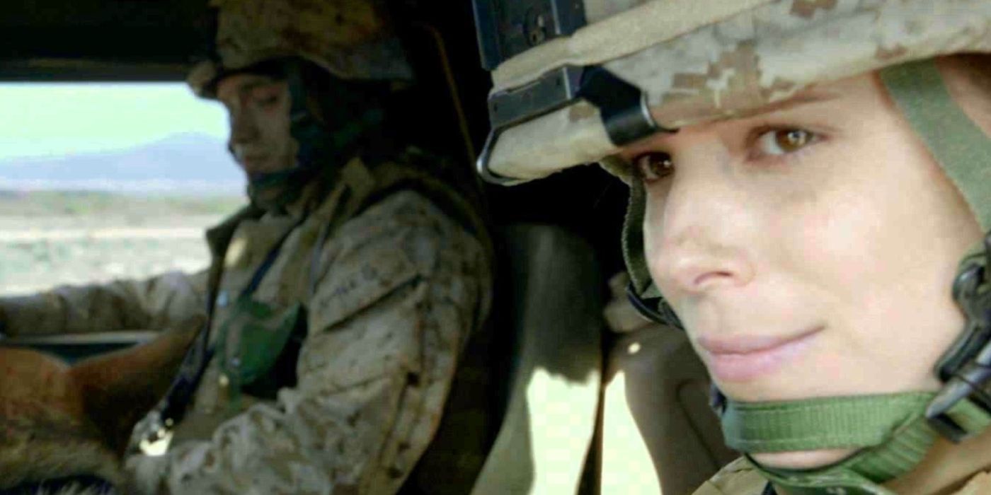 Megan (Kate Mara) com um sorriso em Megan Leavey