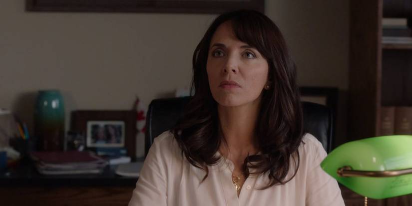 Michelle Morgan as Lou Fleming Morris looking annoyed in Heartland.