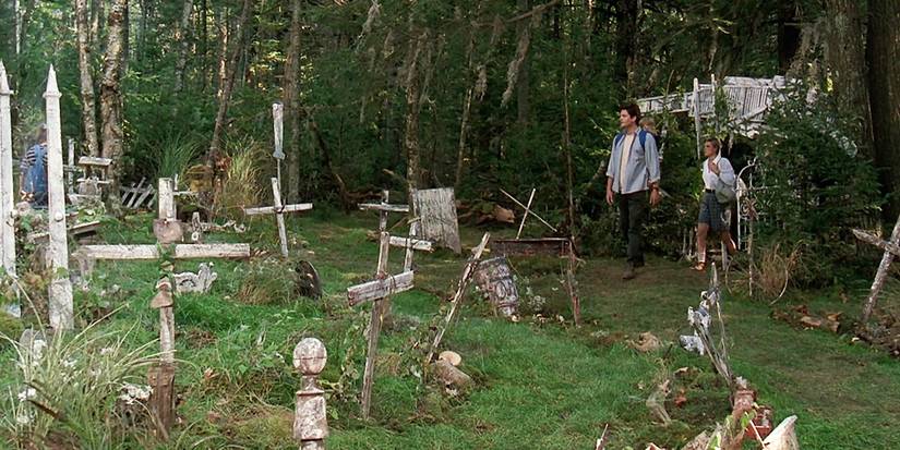 Pet Sematary Had A Subtle It Reference 1 Year Before The Miniseries Was ...