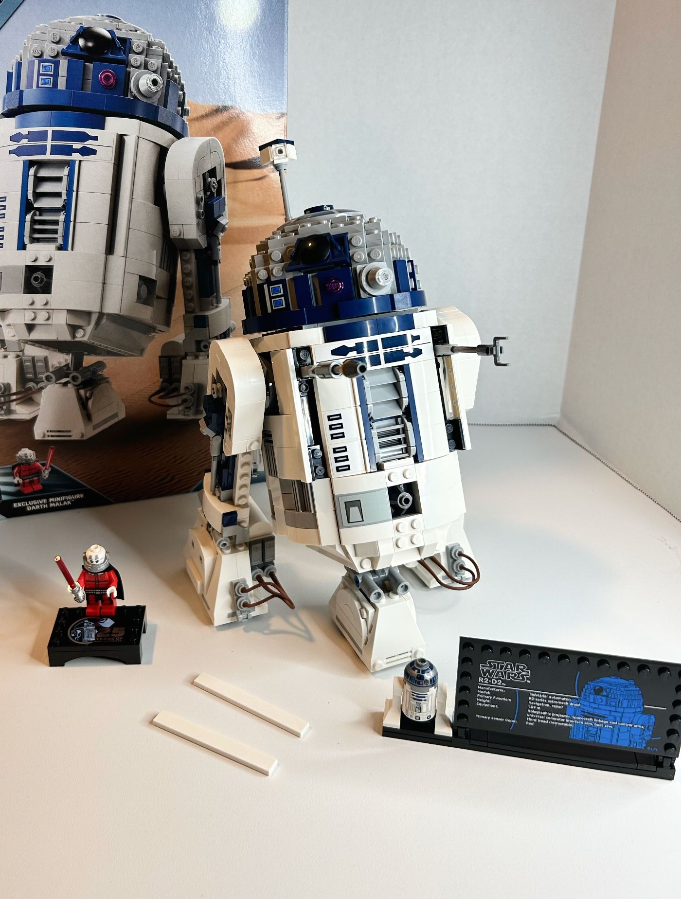 Новый набор LEGO R2-D2 подарит вам дежавю (но это хорошо)