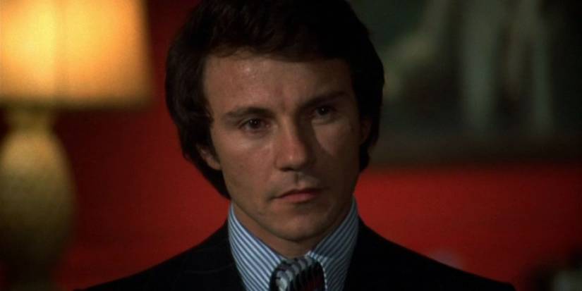 Harvey Keitel as Charlie Cappa wearing a suit in Mean Streets